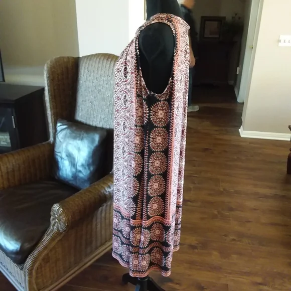 London Times Ladies Sleeveless Dress - Picture 4 of 7